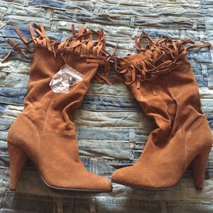Fringy Shoe boots